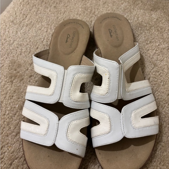Clarks Shoes - Clarks White Sandals Elegant Comfortable Design Size 11